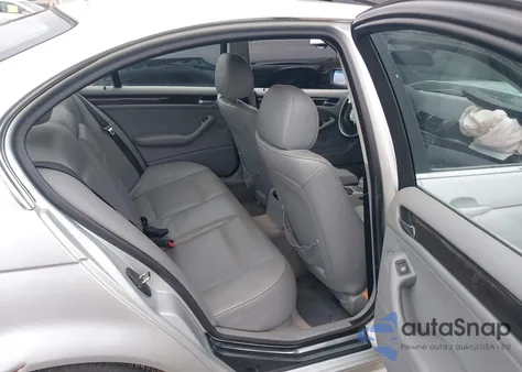 2000 BMW 328I from USA, damaged, VIN WBAAM5341YJR59169